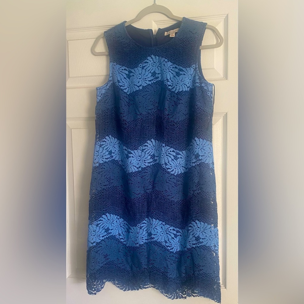 Size 6  woman’s dress